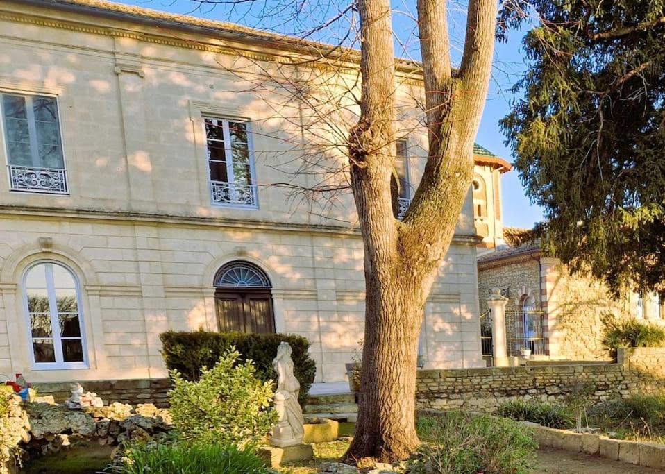 Domaine Mas Begon Villa Aigues-Vives  ภายนอก รูปภาพ